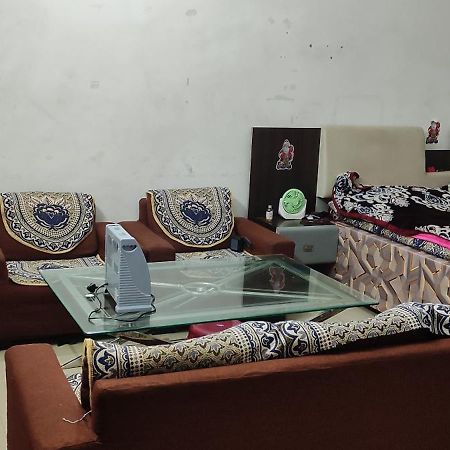 Kumar House Hotel อัลลอฮาบาด ภายนอก รูปภาพ